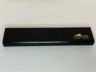 Reloj Lotus Brazalete Dorado y Plateado