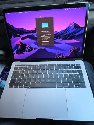 macbook pro 13 inch 2017 i5  128GB