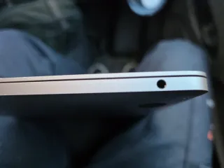 macbook pro 13 inch 2017 i5  128GB