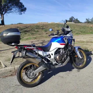 Honda Africa Twin 1000 adventure manual