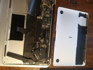 Lotto 3 MacBook + 1 Dell per ricambi