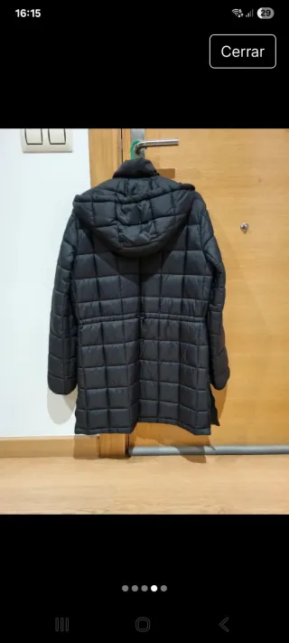 Abrigo acolchado negro Zara