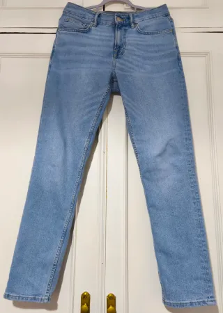 Pantalón vaquero. Nuevo sin etiqueta.