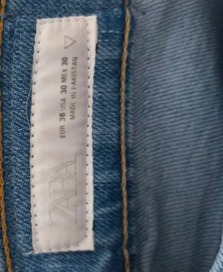 Pantalón vaquero. Nuevo sin etiqueta.