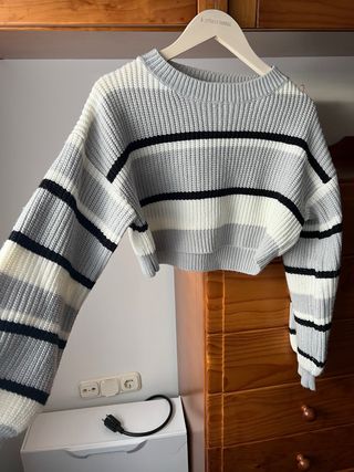 Jersey Shein rayas gris, blanco y negro