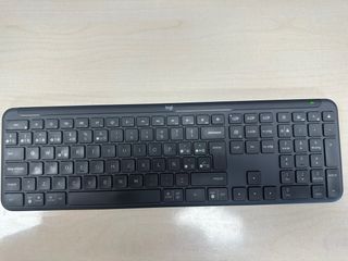 Logitech Signature Slim MK950 Teclado