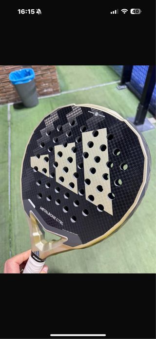 Pala Padel Adidas Metalbone Carbon