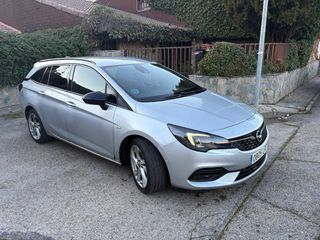 Opel Astra 2021