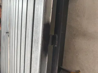 Puerta de Garaje Hierro Galvanizado