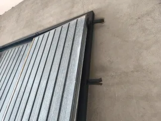 Puerta de Garaje Hierro Galvanizado