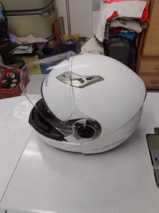 Casco blanco moto con visera