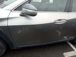 Lexus UX 250h Business 2WD 135 kW (184 CV)