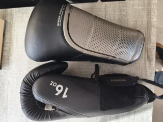 Guantes de Boxeo Decathlon Outshock DX2