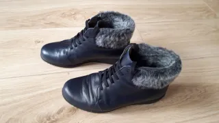 Botines azules de mujer con pelo