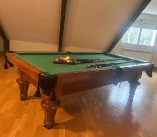 Mesa de billar americano de madera