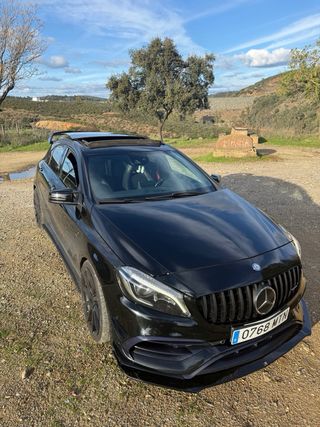 Mercedes-Benz 45 amg 2016