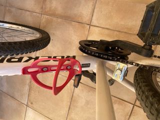 Bici Rockrider ST 100 niño, el candado no se vende