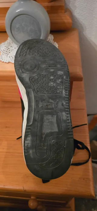 Zapatillas Puma talla 43.