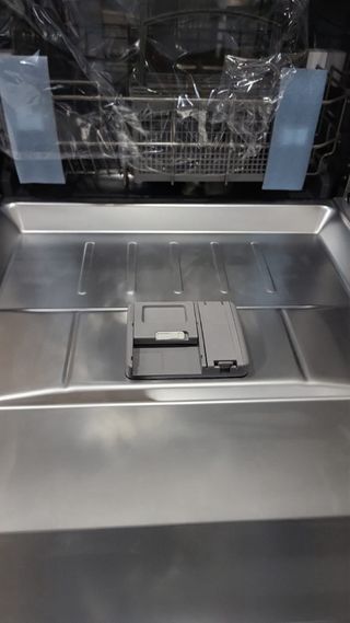 Lavavajillas Comfee 60cm libre instalación