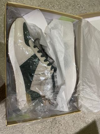 Zapatillas Michael Kors Beige y Verde