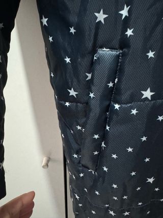 Abrigo estrellas niña T. 130-150