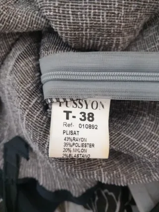 Vestido de fiesta con estampado floral