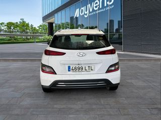 Hyundai Kona EV Maxx 100 kW (136 CV)