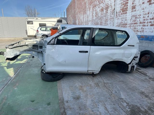 Carrocería Toyota Land Cruiser