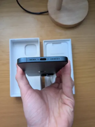 iPhone 15 Pro Max 512GB (93% Salud Batería)