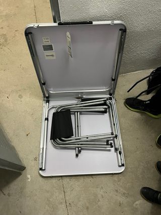 Tavolo e 4 Sedie da Campeggio Pieghevoli