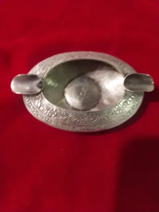 Cenicero antiguo indio de plata