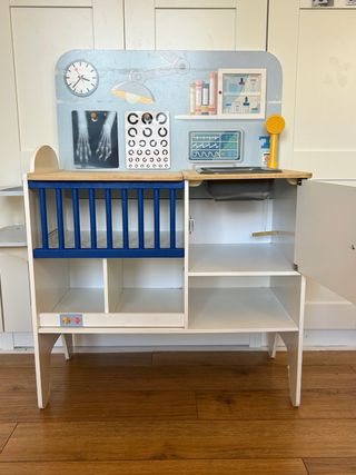 Clínica veterinaria de juguete