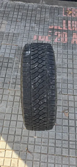 4 Neumáticos Invierno Bridgestone Blizzak 225/65r