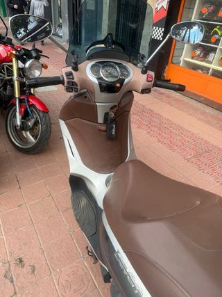 Piaggio Beverly 300 2018