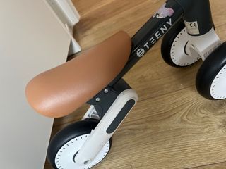 Bicicleta de equilibrio infantil