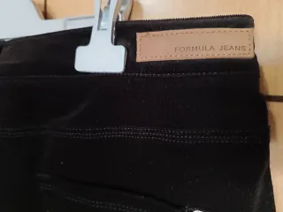 Minifalda de pana marrón