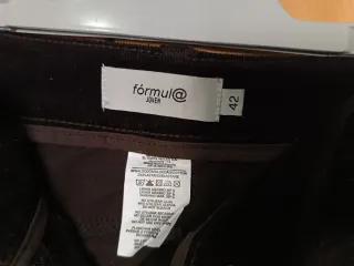 Minifalda de pana marrón