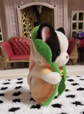 Sylvanian Families bulldog