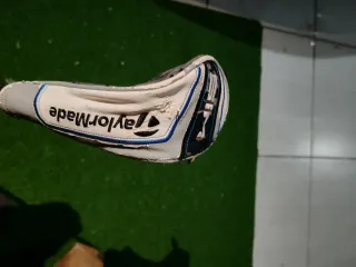 Híbrido TaylorMade SIM MAX 3