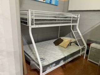 Litera Matrimonial Blanca Metal sin colchones