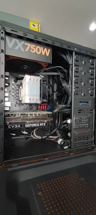 Ordenador Intel i7, 32GB RAM, Geforce RTX 2060