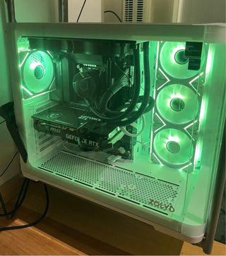 PC Gaming Branco 5 Meses com faturas das pecas