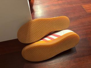 Zapatillas Adidas Gazelle Blancas y Rosas