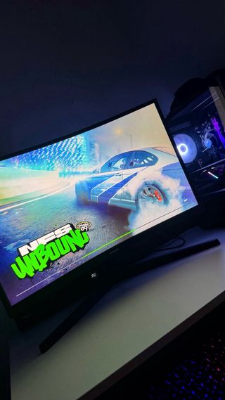Monitor curvo Samsung Odyssey G5 QHD