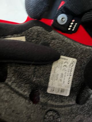 Casco de esquí infantil Quechua rojo estrellas