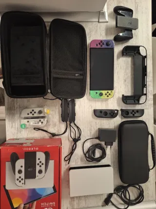 Nintendo Switch Verde y Morado