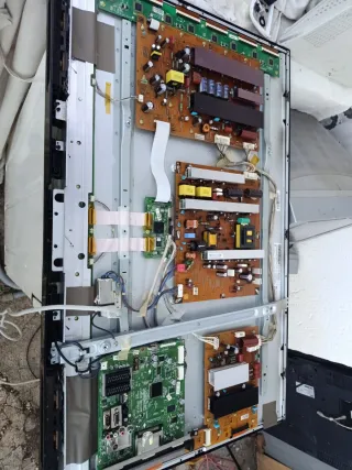 Scheda TV LG 42PJ350