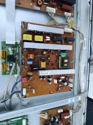 Scheda TV LG 42PJ350