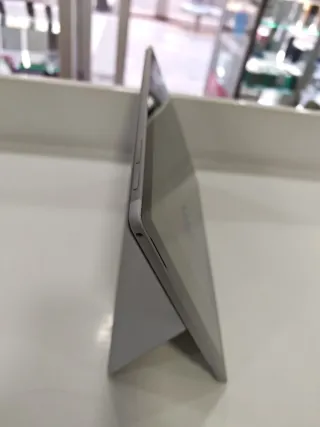 Microsoft Surface Pro 7 12p Core i5 '''' 8GB + 256