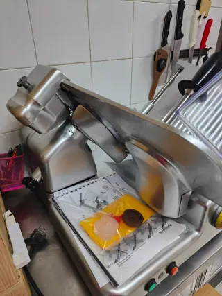 Cortadora de fiambre Kolossal